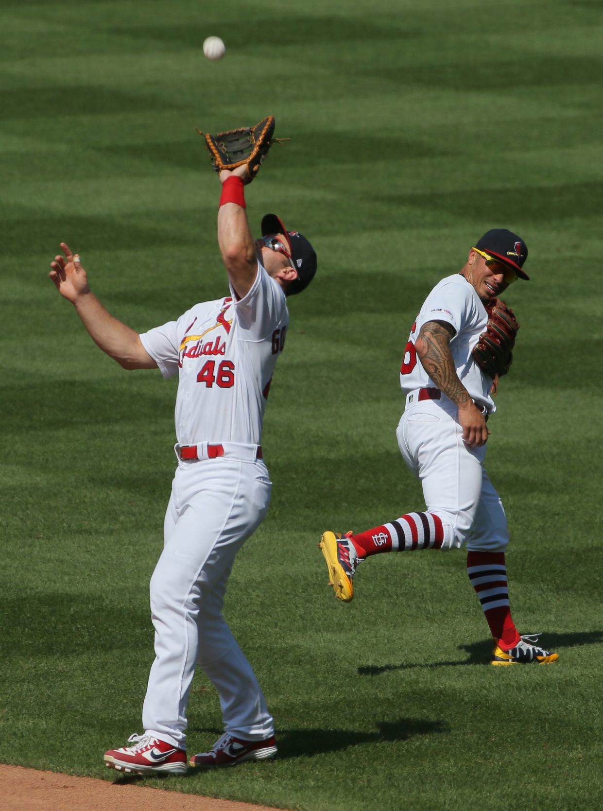 Astros blast off on the Cards 6-2